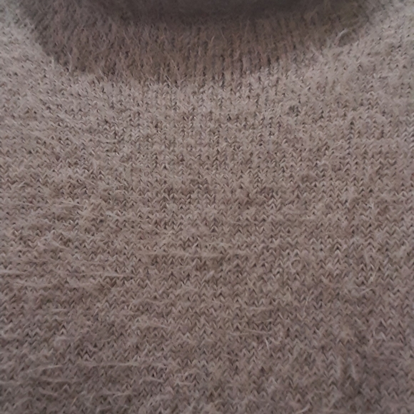 Sweater - Picture 3 of 3